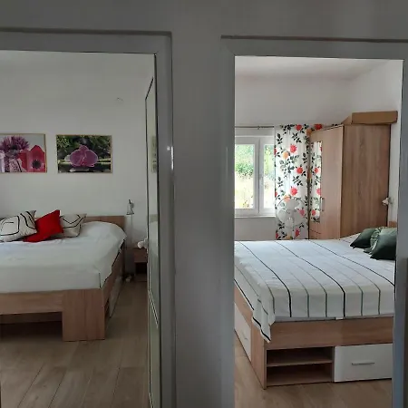 Apartment House Betina (Sibenik-Knin)